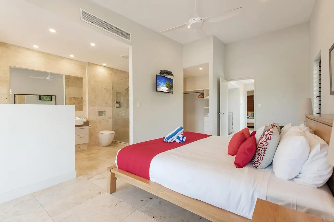 Villa On The Hill - Spacious Tropical Panorama Port Douglas
